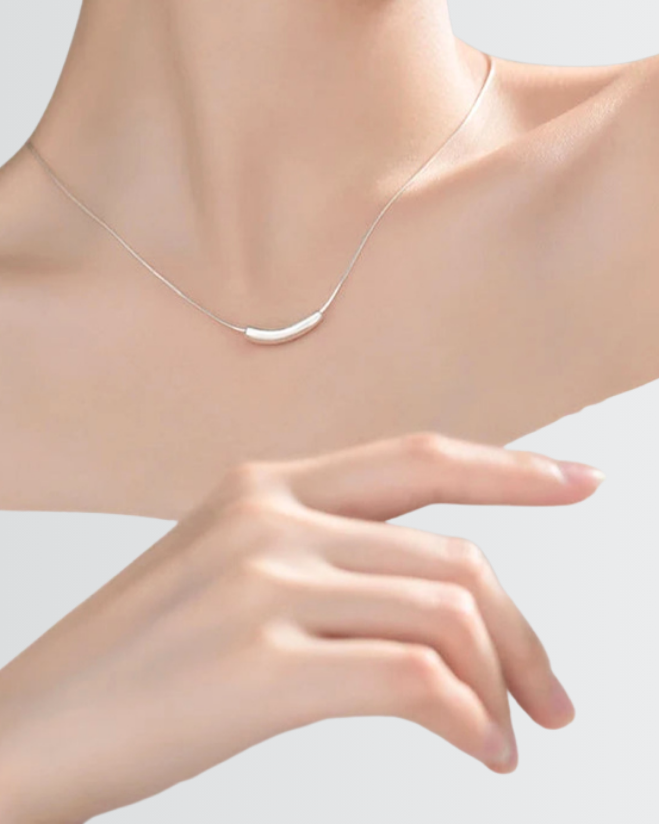 Sleek Radiance Necklace