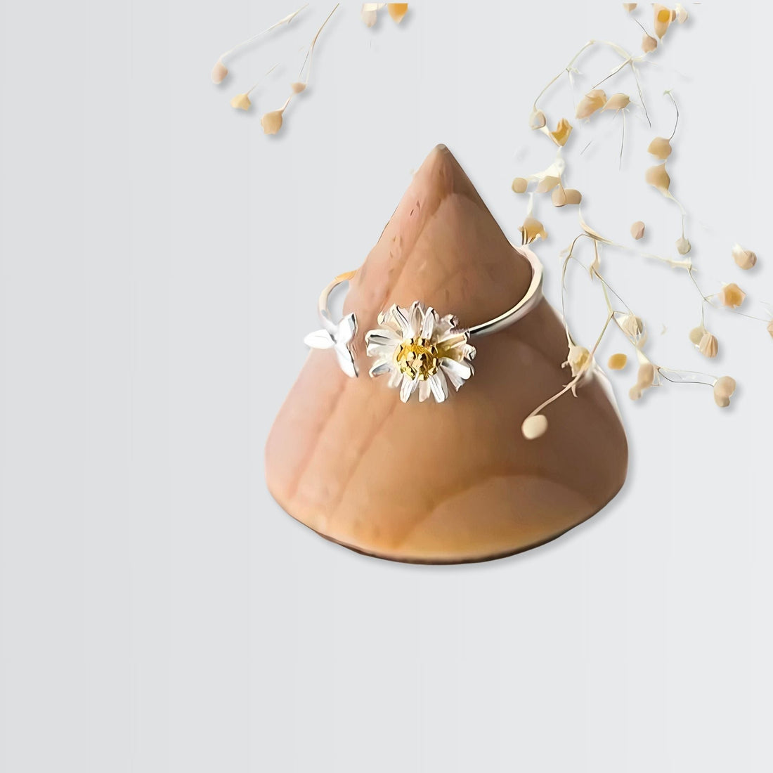 Anillo Elite de dalia