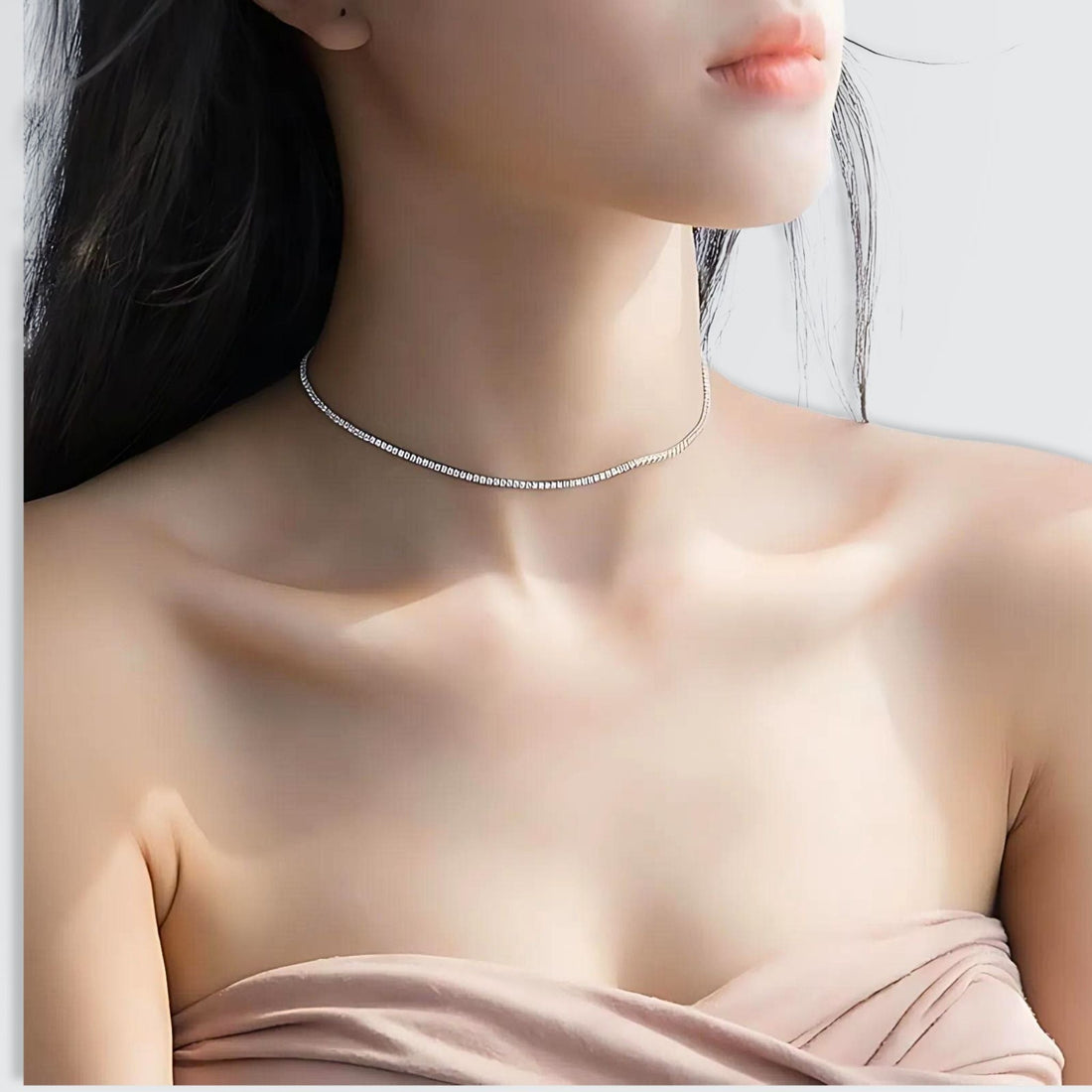 Collier Solitaires Éclairés Elite