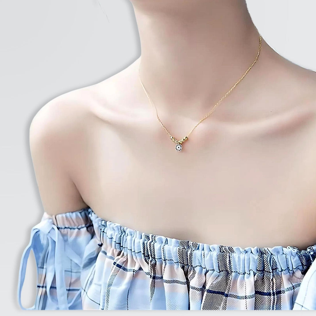 Collier minimaliste exclusif contre le mauvais œil