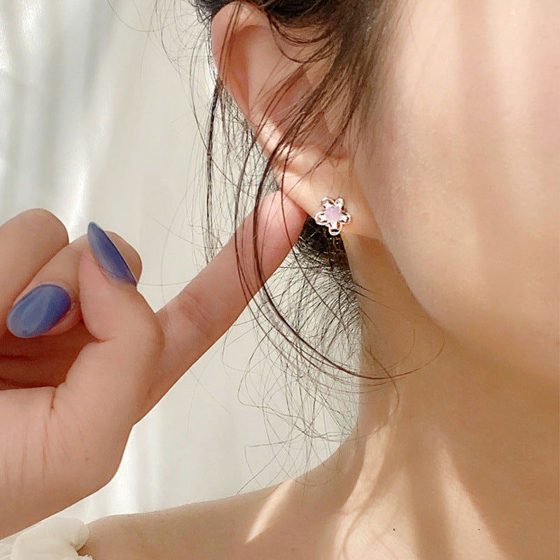 Modern Bloom Simple Studs