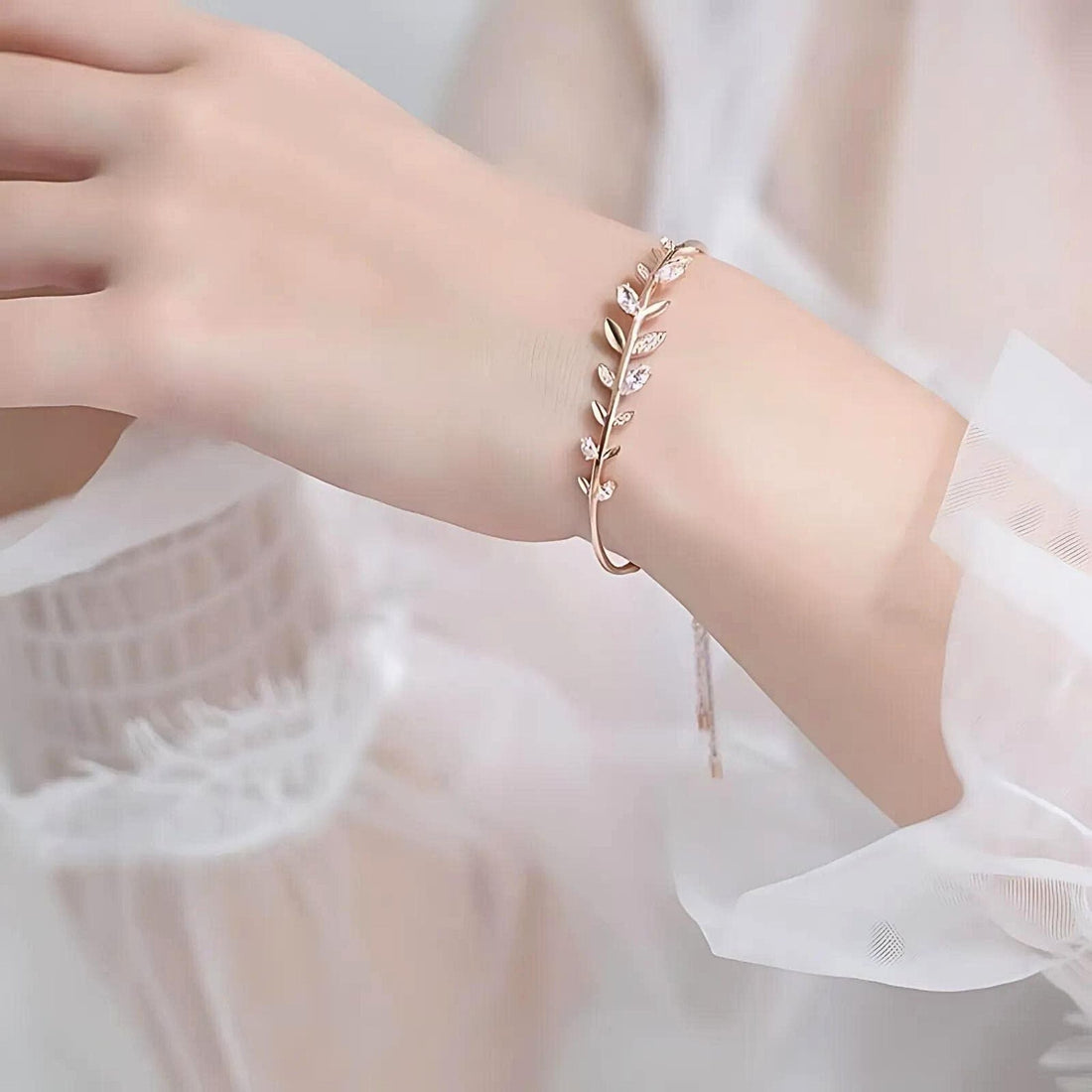 Bracelet Feuilles Attrayantes