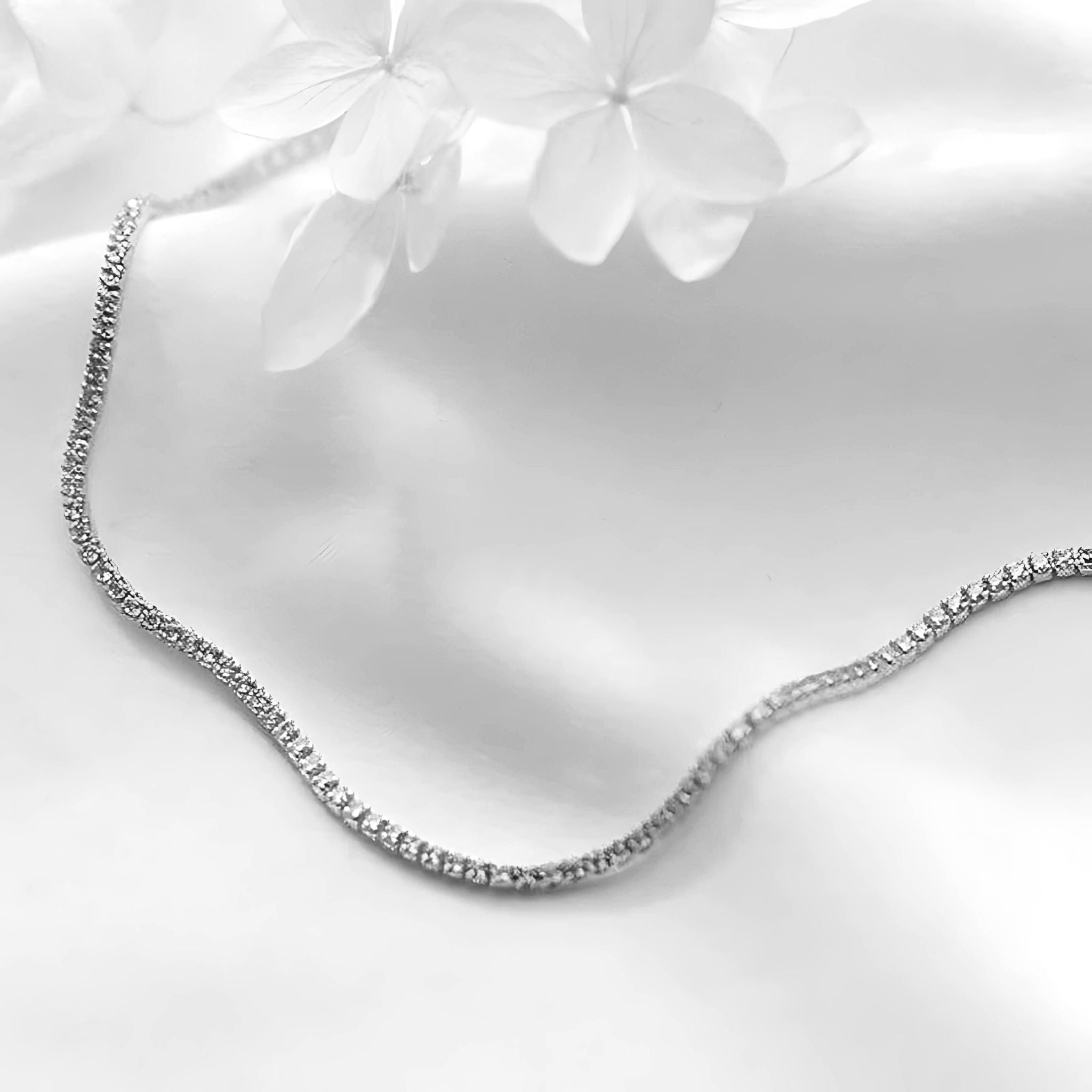 Collier Solitaires Éclairés Elite