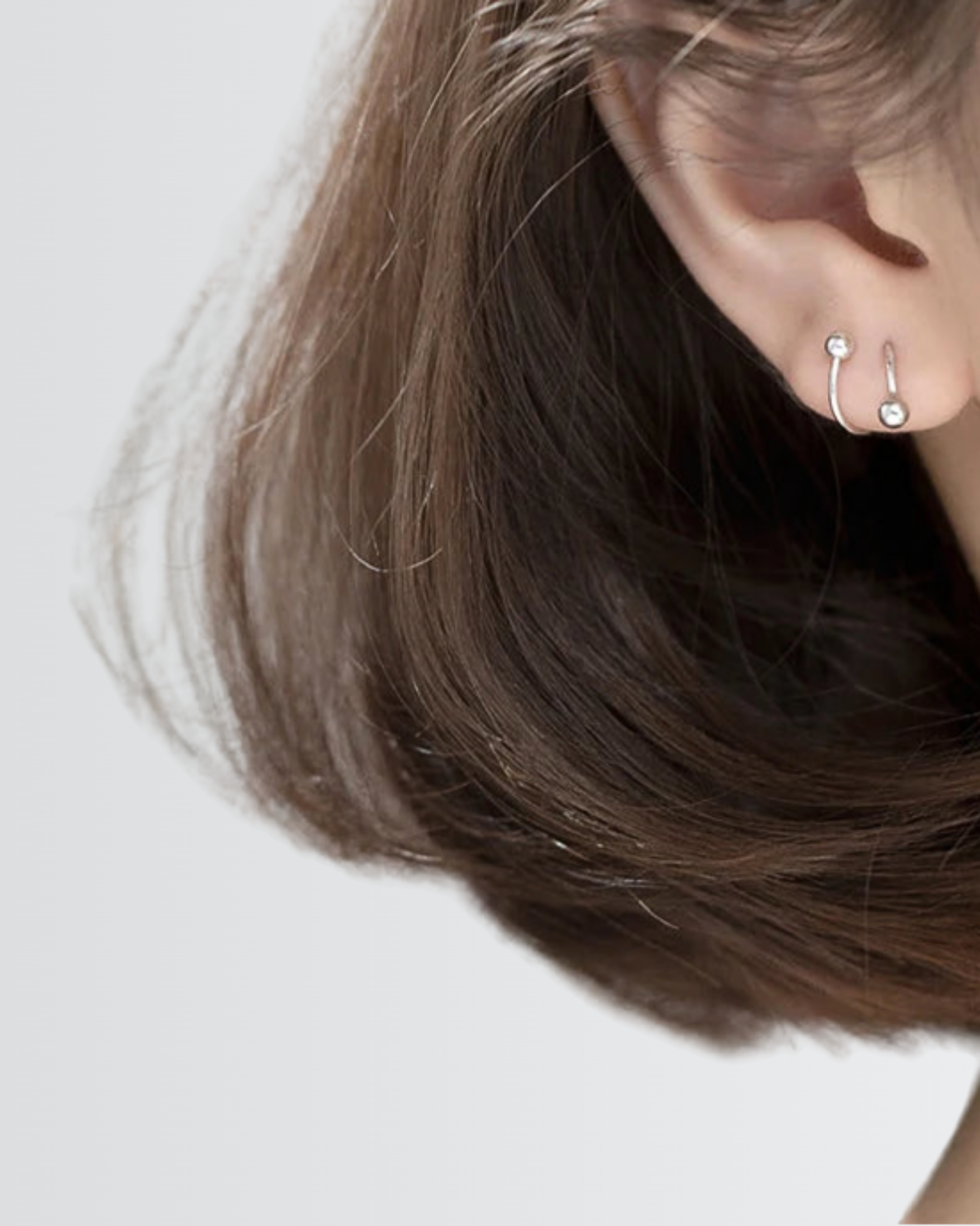 Mini Twirl Hug Earrings