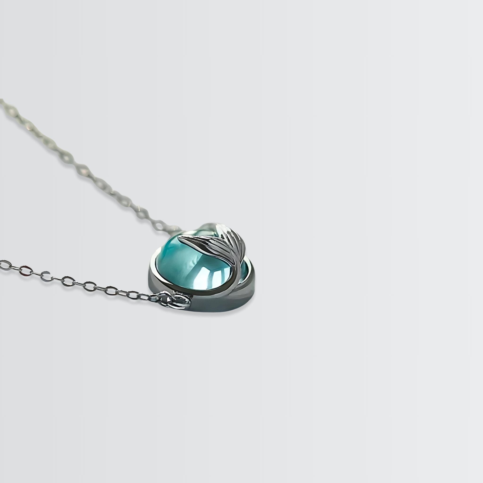 Collier Au plus profond de vos vagues