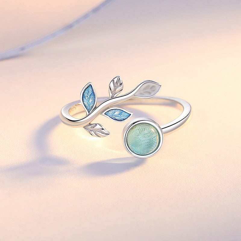 Leafline Elegance Ring