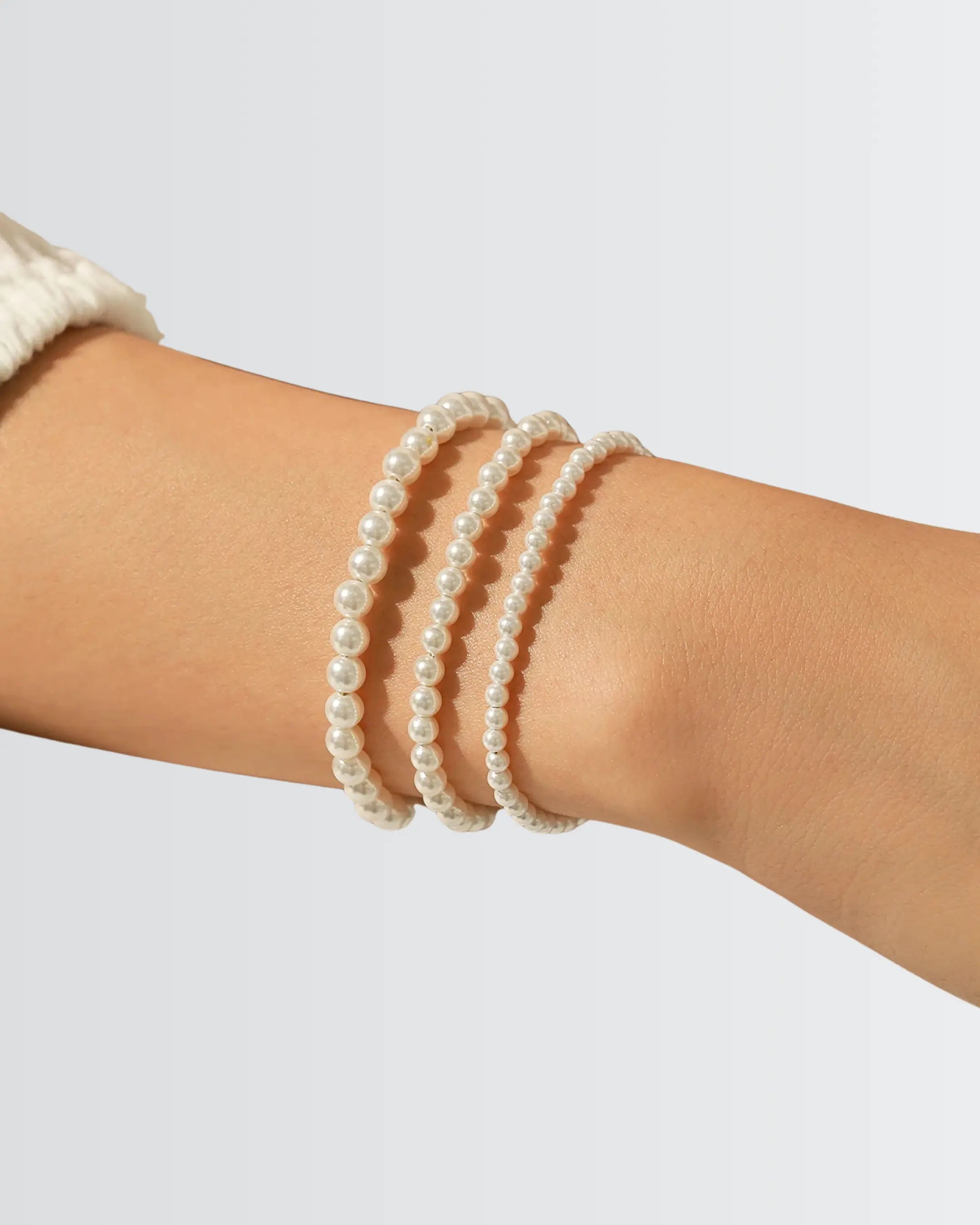 Classic Glow Pearl Bracelet - Silver Bracelet by BLINGLANE