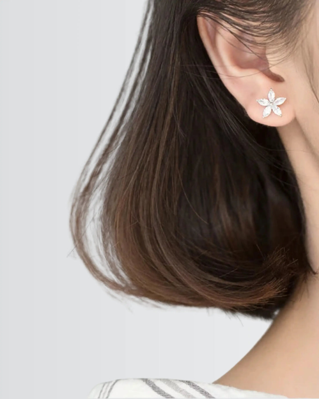 Fluttering Daisies Studs - Silver Earrings by BLINGLANE