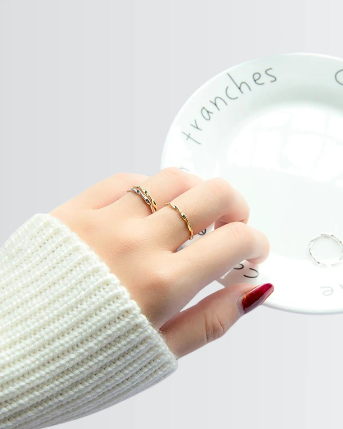 Gorgeous Curves Minimal Ring - Silver Ring by BLINGLANE