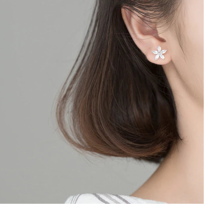 Glamorous Floral Cuff Earrings