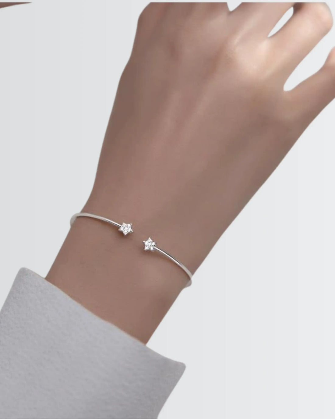 Minimal Star Sleek Cuff - Silver Bracelet by BLINGLANE