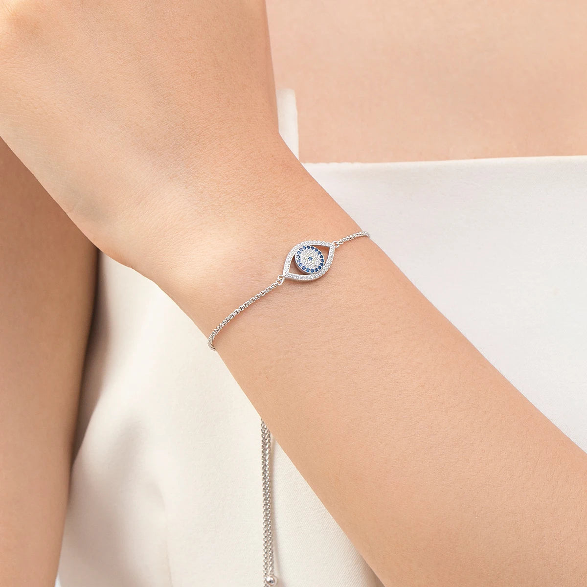 Bracelet exclusif contre le mauvais œil