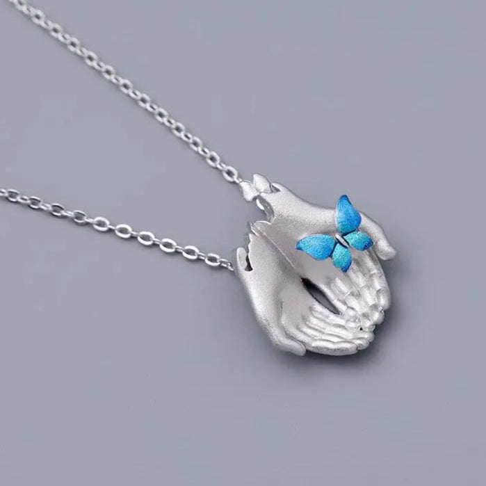 Carved To Hold Elite Necklace