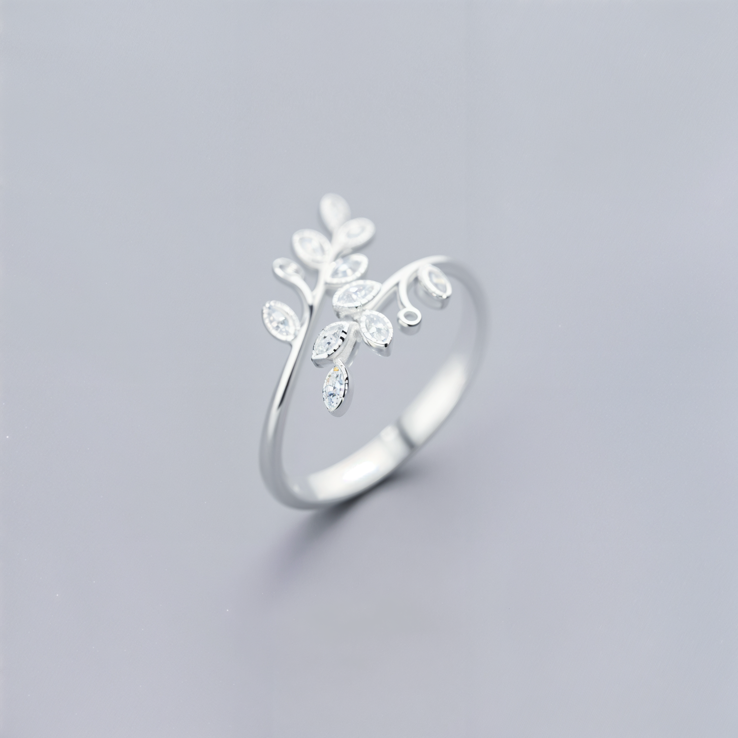 An Affair with Leaves Ring - Blinglane - 15ffb5