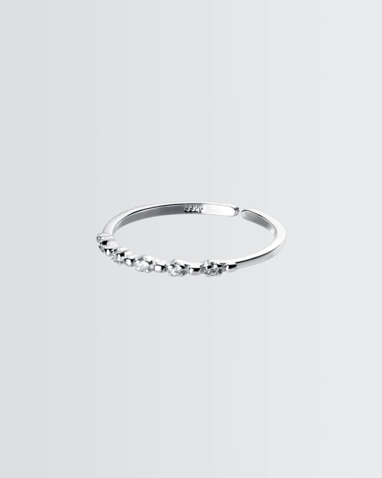 Timeless Minimal Ring