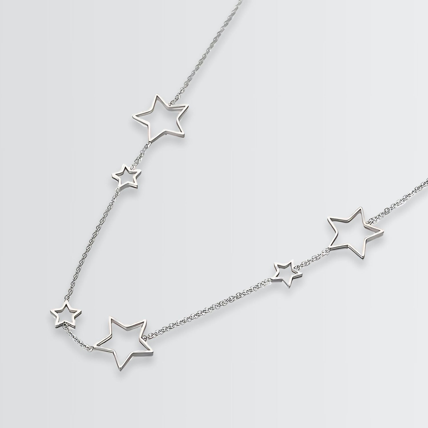 Collar de estrellas centelleantes