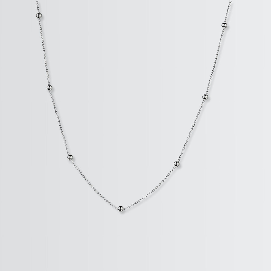 Collier à perles minimalistes