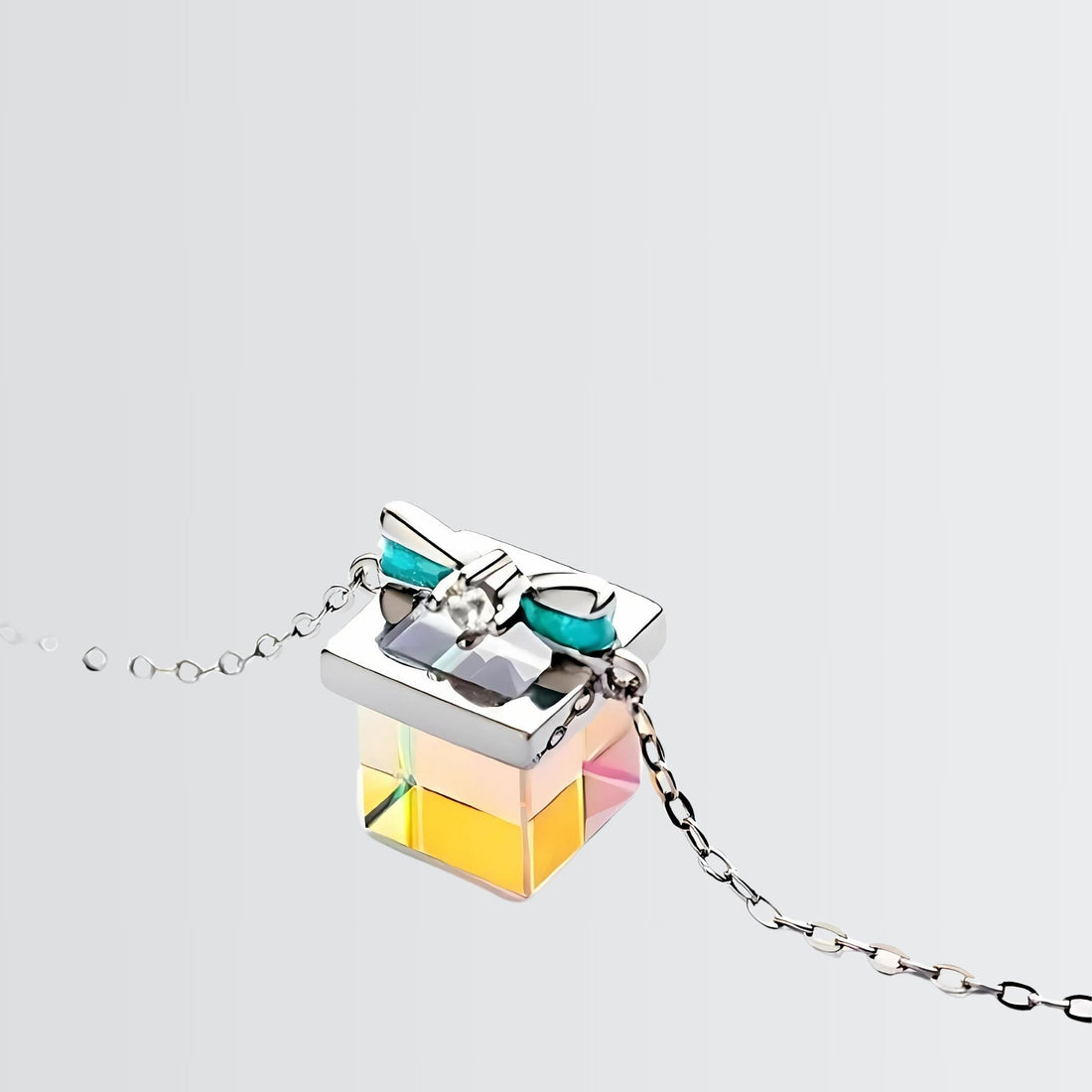 Colgante de caja con un atractivo diseño brillante