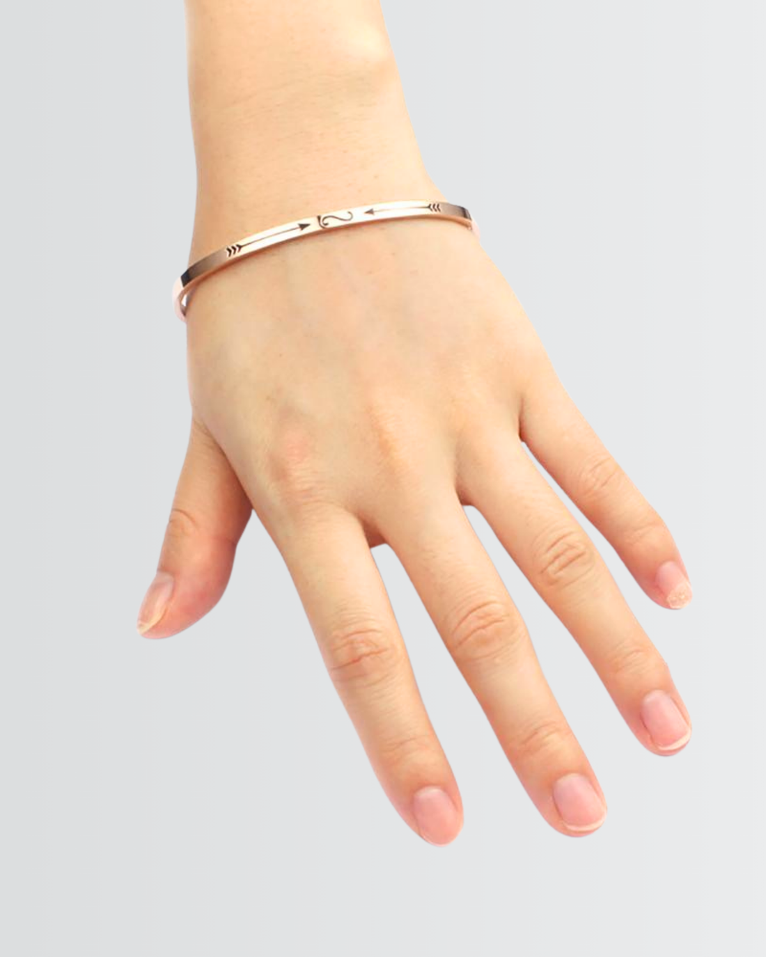 Personnalisez votre bracelet manchette de 3,5 mm avec votre nom