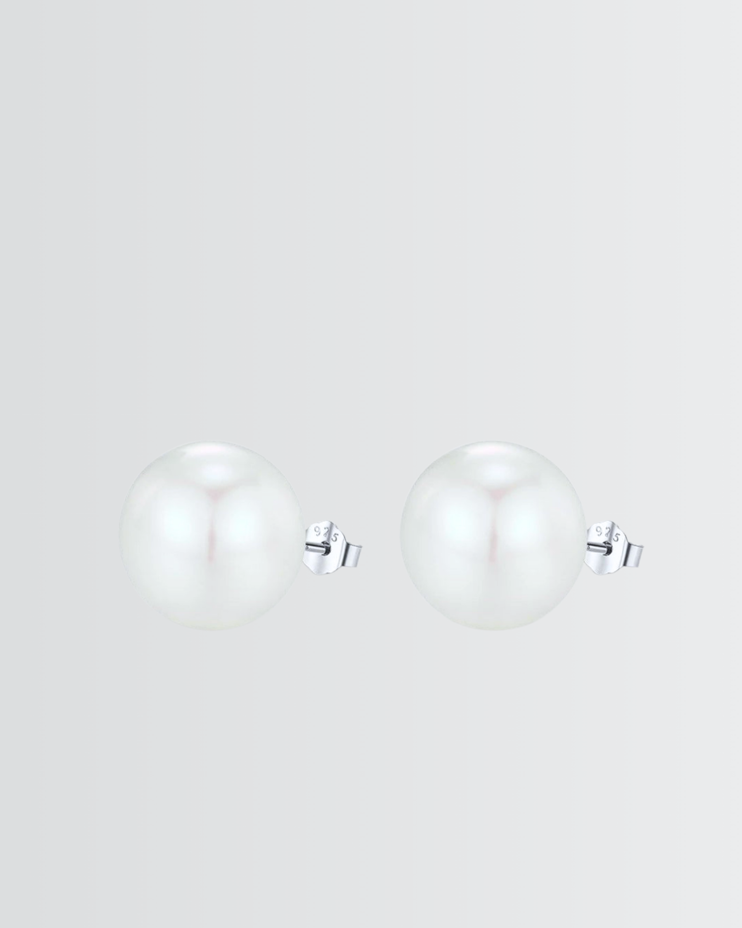 Gleaming Pearl Studs