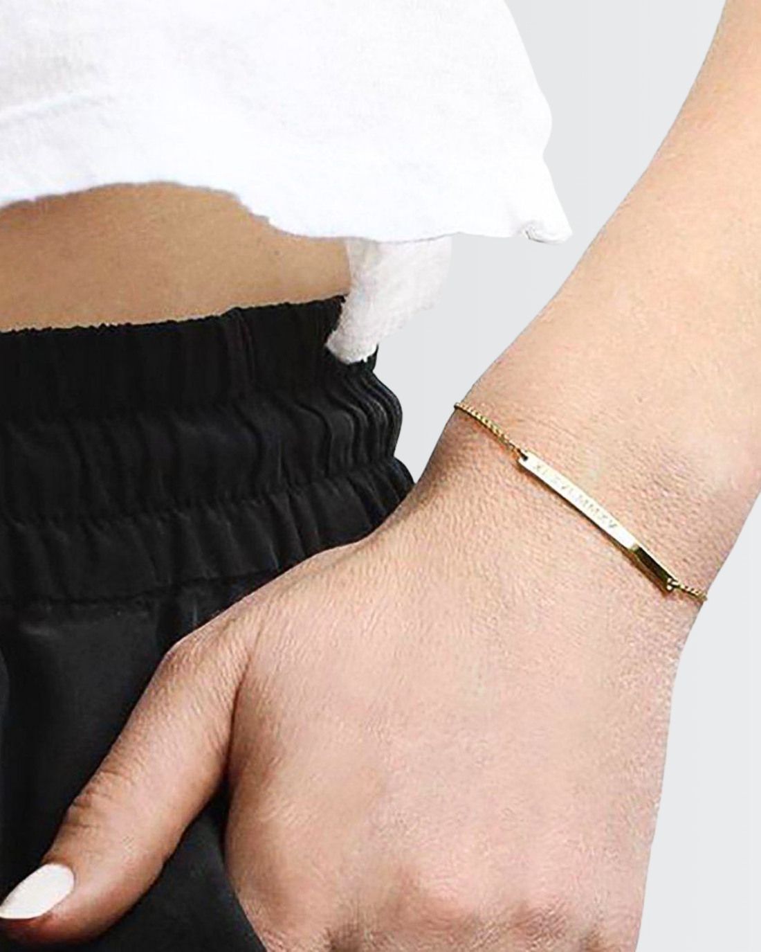 Personnalisez votre bracelet avec barre de nom
