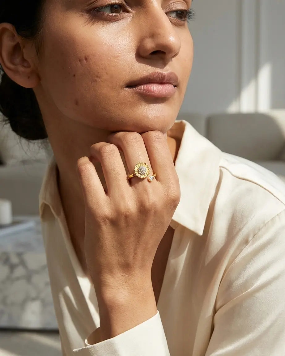 Blooming Daisy Spinner Ring -  Silver Ring by BLINGLANE