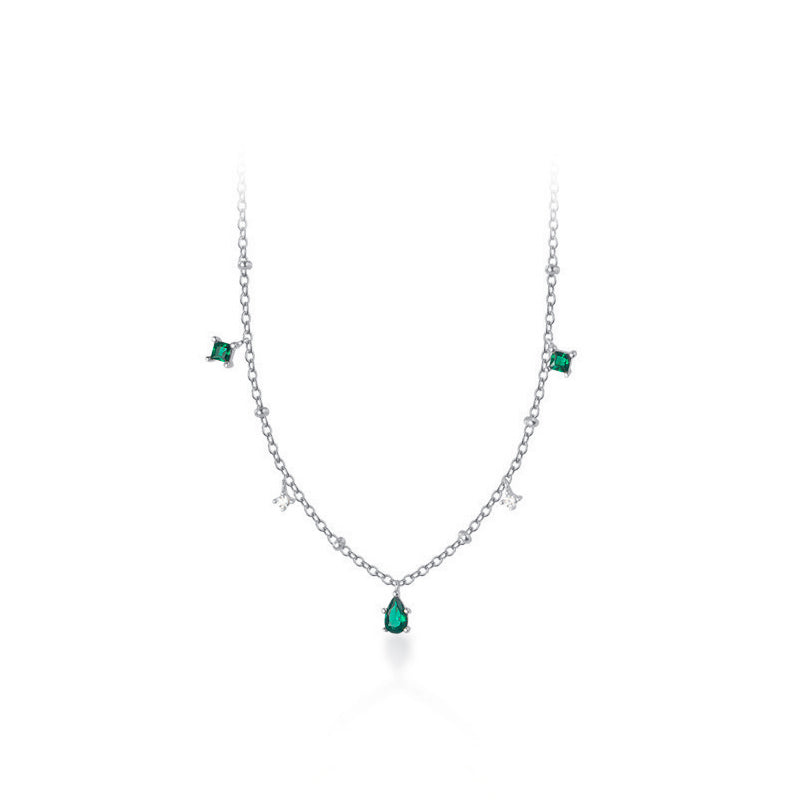 The Silken Edge Minimal Necklace