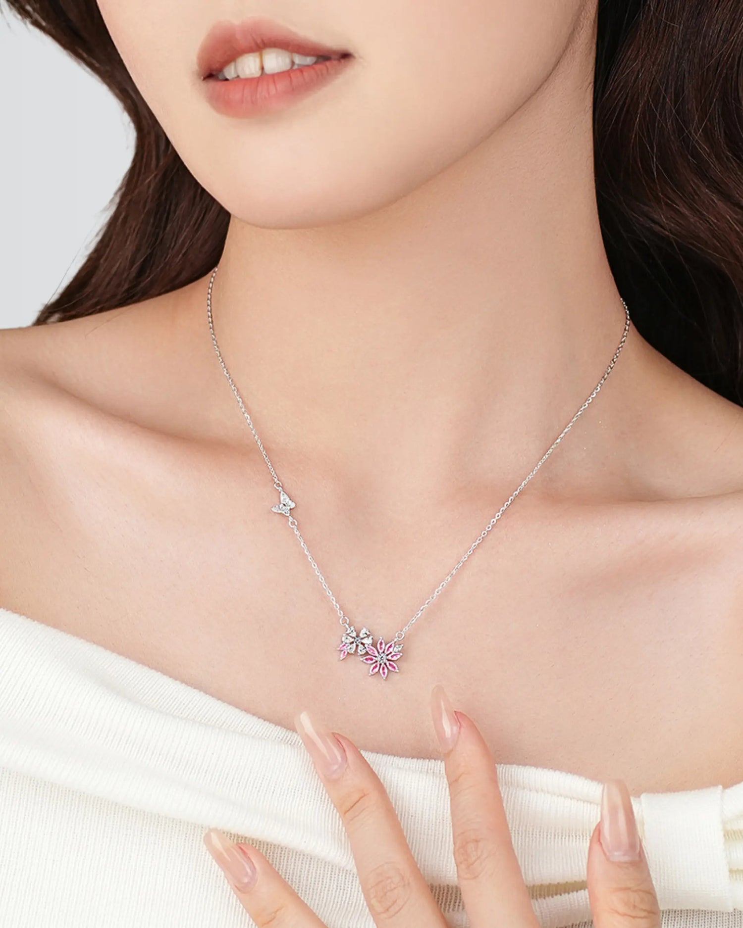 Floral elegance Bling Necklace -  Silver Necklace by BLINGLANE