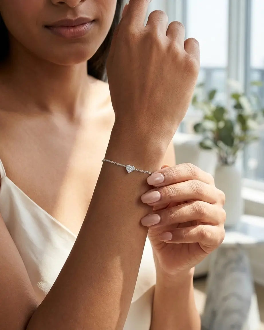 My Charming Heart Minimal Bracelet -  Silver Bracelet by BLINGLANE