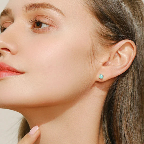 Let Your Ears Catch The Glow Studs