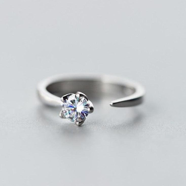 Rising Solitaire Elite Ring - Blinglane